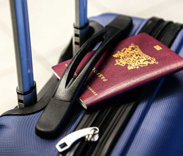 Valise et passeport