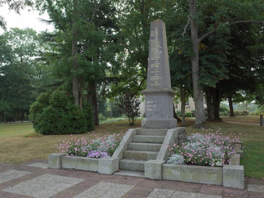 Le monument aux morts